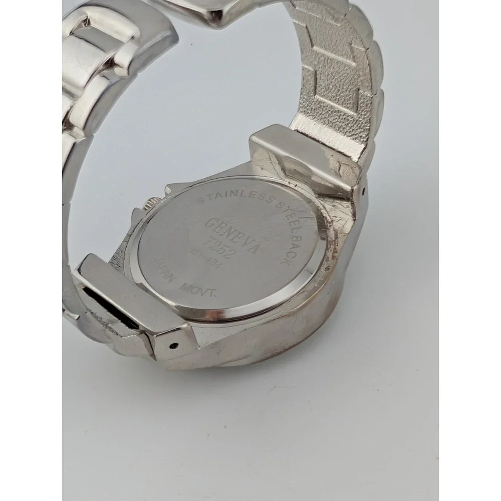 Geneva‎ Watch Women 35mm Case Crystal Silver Bezel Bangle Band- New Battery
